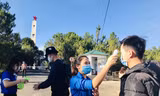 Sinh viên nóng lòng trở lại trường 