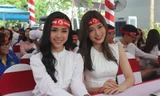 Á hậu Phương Nga và Á hậu Thúy An rạng ngời trong ngày hội hiến máu