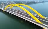 Thông xe kỹ thuật cầu có 'lọng vàng cung đình' bắc qua sông Hương