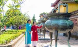 Ngắm giang sơn Việt Nam trên bảo vật quốc gia Cửu đỉnh