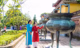Ngắm giang sơn Việt Nam trên bảo vật quốc gia Cửu đỉnh