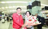 Đoàn thể thao Việt Nam lên đường sang Pháp trong đêm, sẵn sàng cho Olympic Paris 