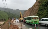Quảng Trị mưa lớn gây sạt lở nghiêm trọng trên Quốc lộ 9, nhiều khu vực bị chia cắt