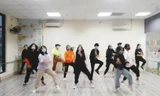 Học sinh chế điệu nhảy lan tỏa tinh thần lạc quan giữa dịch covid-19
