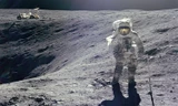 Bao nhiêu người từng dạo bước trên Mặt Trăng?