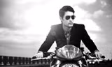 Fan tiếc nuối vẻ điển trai, lãng tử của Johnny Trí Nguyễn 
