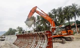 Kè chắn sóng phường Ninh Hải gây lo ngại làm biến dạng biển Dốc Lết