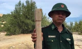 Khánh Hoà cho biết cọc lạ ghi chữ Trung Quốc chỉ là cọc mốc bình thưởng. Ảnh Bộ đội Biên phòng Khánh Hoà cung cấp.