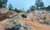 Công an, chính quyền cùng vào cuộc vụ khai thác đất, đá 'lậu' dọc tuyến cao tốc ở Khánh Hoà 