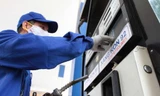 Giá xăng tăng gần 200 đồng/lít từ 15h hôm nay