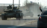 Xe quân sự hạng nặng của phe ly khai. (Ảnh: AFP/TTXVN)