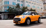 Xế hộp thời trang MINI Cooper 5 cửa có gì hay?