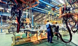 Lắp ráp ô tô cũng dần trở thành chuyện khó ở Việt Nam