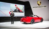 Porsche 911 Targa 4 GTS giá gần 8 tỷ đồng tại Việt Nam