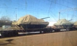 Hình ảnh được cho là của tăng T-14 Armata xuất hiện trên tuyến đường sắt ở Alabino, ngoại ô thủ đô Moscow