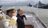 [ẢNH] Tổng thống Putin thị sát Hạm đội Baltic