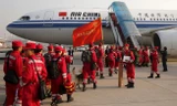 Đội cứu hộ Trung Quốc được cử sang giúp Nepal giảm thiểu thiệt hại của trận động đất. (Ảnh: Reuters)
