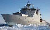 Tàu phá băng Svalbard của Na Uy