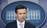 Phát ngôn viên Nhà Trắng Josh Ernest. Ảnh: AP