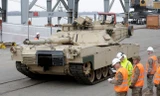 Tăng Abrams của Mỹ hiện diện tại cảng Riga (Latvia)
