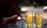 Nắng nóng uống trà đá giải nhiệt đừng phạm sai lầm này nếu không dễ hỏng thận, đột quỵ