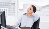 Ngồi làm việc sai tư thế mang lại hậu quả 'khủng khiếp' cho dân văn phòng