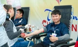 Lãnh đạo cùng cán bộ công nhân viên Samsung Thái Nguyên hiến máu tại Chủ Nhật Đỏ 2024