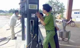 Đóng cửa hai cây xăng gắn chíp điện tử để ăn bớt