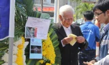 Đẫm nước mắt trong lễ viếng ông Nguyễn Bá Thanh