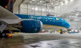 Những hình ảnh ban đầu của chiếc máy bay Boeing 787-9 Dreamliner của VNA