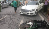 Xe 'điên' tông liên hoàn nhiều ô tô, xe máy trên phố Xã Đàn