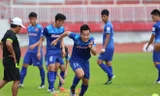 Ngày 4/4, tuyển U23 Việt Nam tiếp tục ra sân Thống Nhất tập luyện nhằm chuẩn bị cho trận giao hữu ngày 7/2. 