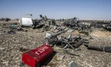 Mảnh vỡ của chiếc máy bay A321 của Nga tại Wadi al-Zolomat, Bán đảo Sinai, Ai Cập. Thảm họa hàng không tồi tệ nhất lịch sử nước Nga xảy ra hôm 31/10 khiến 224 người thiệt mạng.