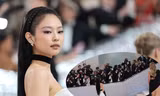 Thực hư clip Jennie (BLACKPINK) bị phóng viên "ngoảnh mặt làm ngơ" tại Met Gala 2023