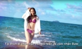 Hoa hậu Tiểu Vy nóng bỏng với bikini trên biển trong clip tự giới thiệu ở Miss World.