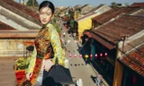 'Nàng thơ xứ Huế' Ngọc Trân mê hoặc với áo dài cảm hứng hội hoạ