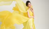 Người đẹp Dương Thuỳ Linh.