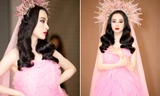 Angela Phương Trinh diện cả cây hồng rực gây 'náo loạn' thảm đỏ