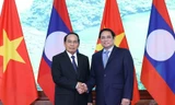 Thủ tướng tiếp Phó Chủ tịch nước Lào Bounthong Chitmany