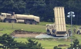 Hệ thống phòng thủ tên lửa THAAD tại một sân golf ở thủ đô Seoul của Hàn Quốc hôm 6/9/2017. Ảnh: AP