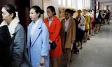 Người đẹp Trung Quốc háo hức thi tuyển tiếp viên hàng không