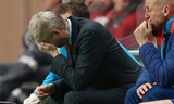 Tương lai của Arsene Wenger đang bị đặt dấu hỏi.