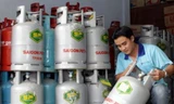 Từ 1/6, giá gas giảm 14.000 đồng mỗi bình 12kg