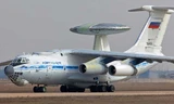 Sốc với máy bay giám sát phóng tên lửa Il-976 Nga