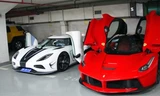 Koenigsegg Agera R và Ferrari LaFerrari khi chưa gặp nạn, đều thuộc sở hữu của thiếu gia 27 tuổi. Ảnh: Weibo.