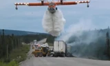Dùng thủy phi cơ cứu hỏa trên cao tốc
