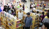 Hàng trăm khách dự khai trương nhà sách Tiền Phong Thanh Hóa