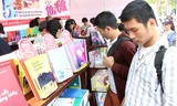 Đông nghịt người đến ngày sách Đà Nẵng 2015