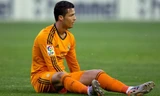 Chấn thương đầu gối vẫn luôn là nỗi ám ảnh với Ronaldo.