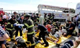 Hàng trăm cảnh sát cứu hộ vụ xe buýt chở sinh viên Việt gặp nạn